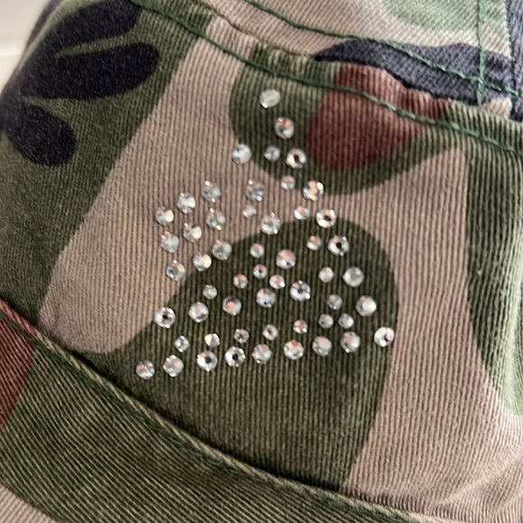 Silpada camo hat - Picture 2 of 7